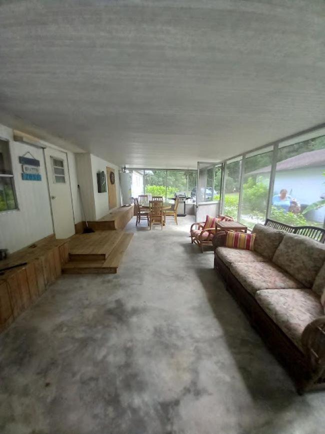 Stegbone'S Fish Camp And Resort Satsuma Eksteriør billede